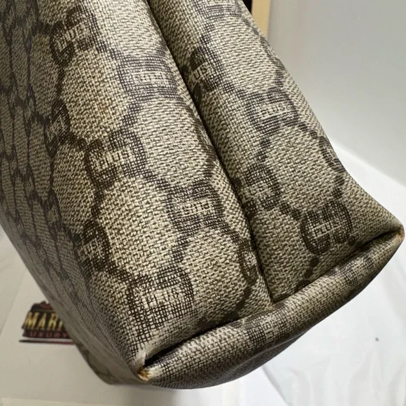 Gucci Beige GG Canvas Tote with Green and Red Web Straps - Picture 14 of 16